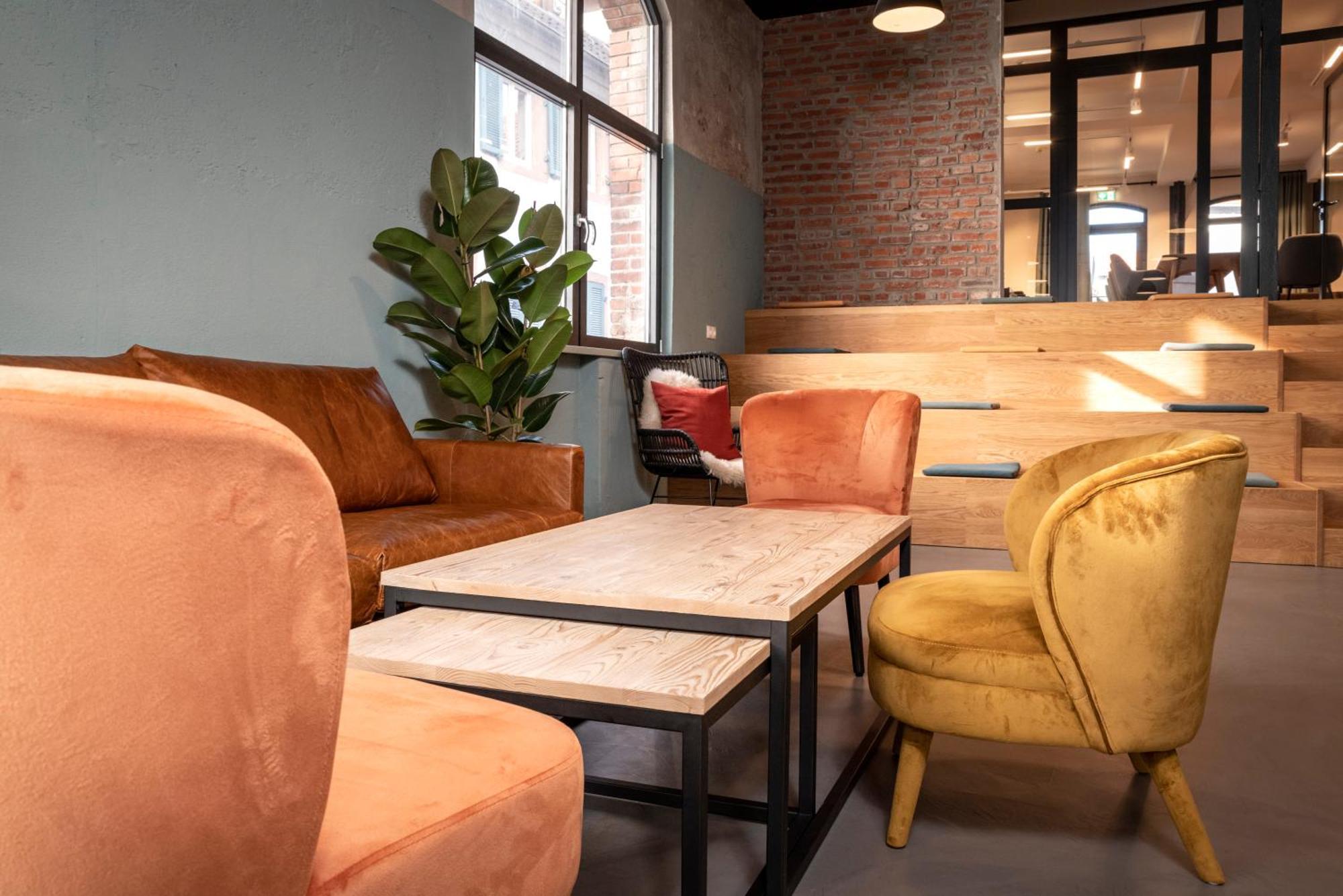 Restaurant Hotel Zum Storchen ヴァルトキルヒ エクステリア 写真